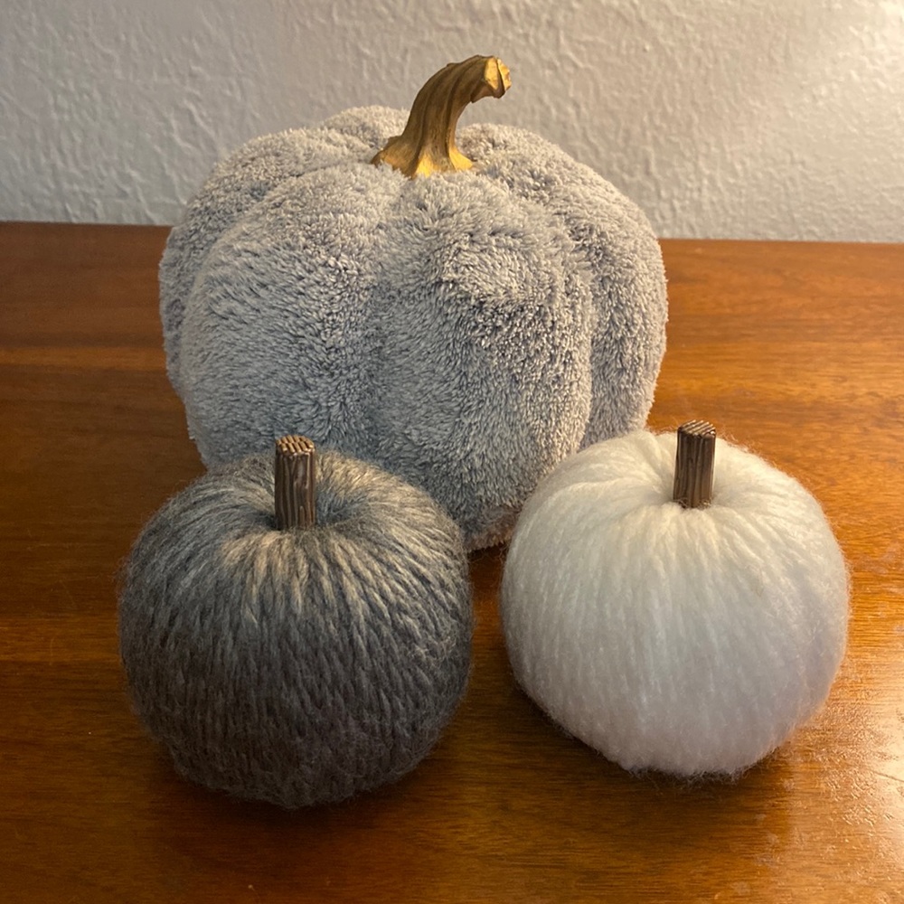 Set of Three Pumpkins